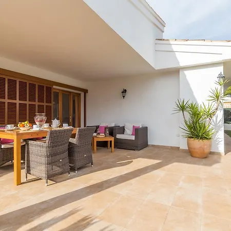 Villa Margarita Pins Playa de Muro (Mallorca)